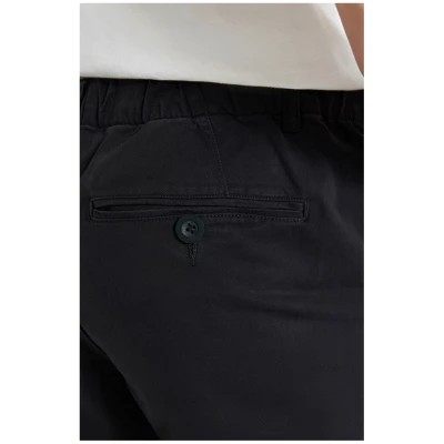 DEDICATED Herren vegan Chino Sundsvall Schwarz