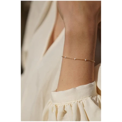 Dear Darling Berlin Damen vegan Armband Color Pop Mini-Perlen Emaille Weißer Sand