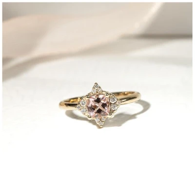 Eppi Ring mit Morganit und Diamanten Ethany