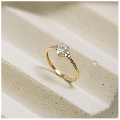 Eppi Verlobungsring mit Moissaniten und Lab Grown Diamanten Sheldo