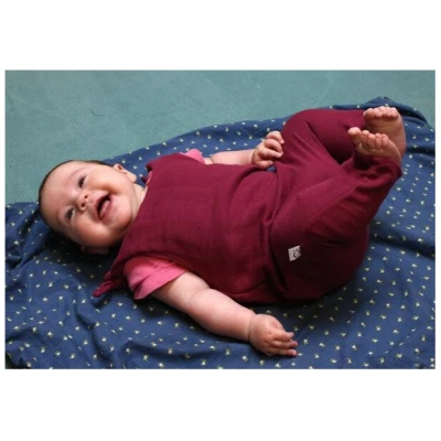 Frija Omina Baby-Strampler aus Bio-Musselin