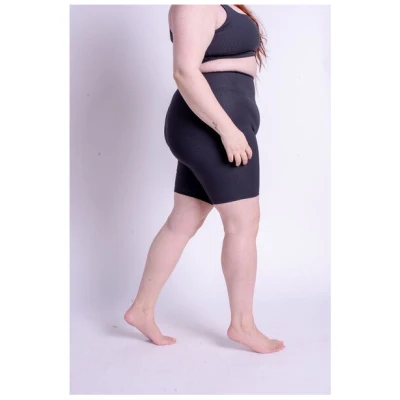Girlfriend Collective Radlerhose Rib Bike Shorts