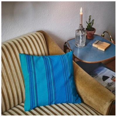 HängemattenGlück Sofakissen / Kopfkissen aus reiner Bio Baumwolle (Bezug und Füllung) 60x60cm Blautöne
