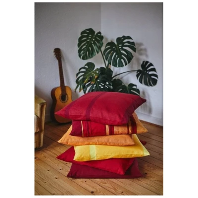 HängemattenGlück Sofakissen / Kopfkissen aus reiner Bio Baumwolle (Bezug und Füllung) 60x60cm Rot- / Gelbtöne