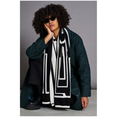 JAN 'N JUNE Damen vegan Strickschal Leno Off White & Black
