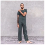 Jaya ROCKY UNI - Männer - körpernahes T-Shirt für Yoga aus Biobaumwolle