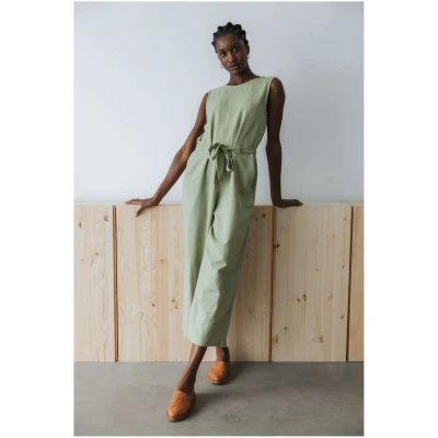 Jyoti Fair Works Damen vegan Jumpsuit Jalina Salbei Hellgrün