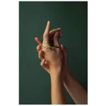 Jyoti - Fair Works Goldener Armreif Patee aus Messing mit Blättermuster