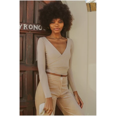 Kaya Wrap Top