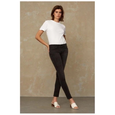Kings Of Indigo Slim-Fit Jeans aus Bio Baumwolle - Juno - Gorbi Black Faded