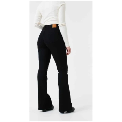 Kuyichi Damen vegan Flare Jeans Lisette Forever Schwarz