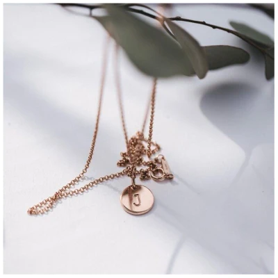 MOANINA Kette Buchstabe Initialen Roségold - 925 Silber/18k Gold Vermeil - 3 Längen