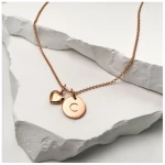 MOANINA Kette Buchstabe Initialen Roségold - 925 Silber/18k Gold Vermeil - 3 Längen
