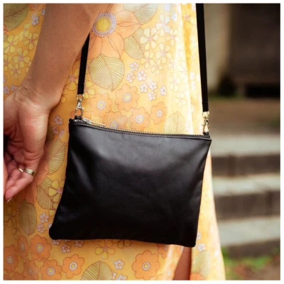 MOOT Die Clutch aus Lederjacken