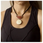 Mambu Design Upcycling Halskette - Rust - Straußeneischmuck
