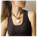 Mambu Design Upcycling Halskette - Rust - Straußeneischmuck