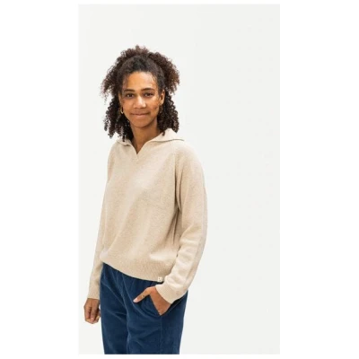 Matona Elegant gestrickter Pullover für Frauen mit Polokragen und V-Ausschnitt / Polo Jumper