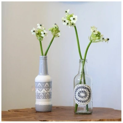 Mio Moyo Flasche aus Glas "White Circle" - Upcycling Dekorationsobjekt und Vase