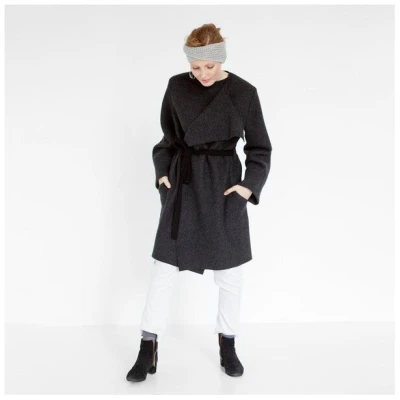 Natascha von Hirschhausen Eleganter Mantel aus Bio-Wolle