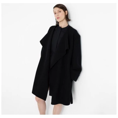 Natascha von Hirschhausen Moderner oversized Mantel aus Bio-Wolle