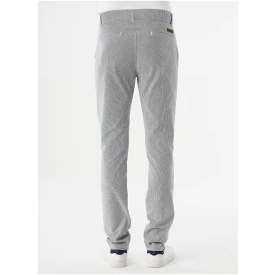 ORGANICATION Herren vegan Chino Aus Bio-Baumwolle Weiß Gestreift