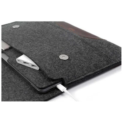 Pack & Smooch MacBook Air 15 Sleeve, MacBook Air 15 Hülle aus Wollfilz und pflanzlich gegerbtem Leder aus Italien