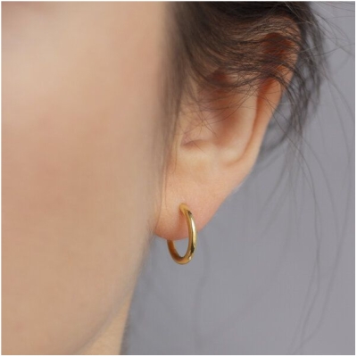 Paeoni Colors Klassische Creolen-Ohrringe aus 18k Gold Vermeil, 925 Sterling Silber, Größen S / M / L