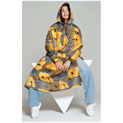Rainkiss Damen vegan Poncho Sunset Smiley Schwarz & Gelb
