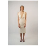 SinWeaver alternative fashion Schlichtes Brautkleid knielang mit V-Ausschnitt