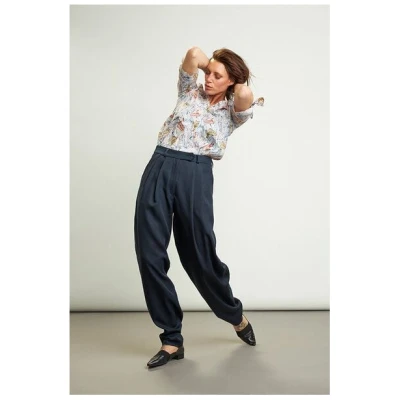 Skrabak Damen Bundfaltenhose aus Bio-Baumwolle "Bert" dunkelblau