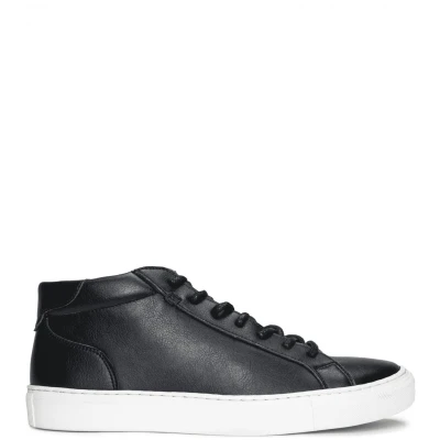 Sneaker Matt:i