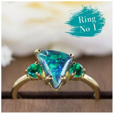 Spirit of Island Gold Ring | Schwarzer Opal & Smaragd