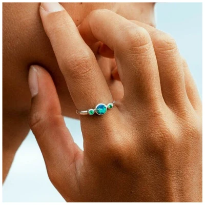Spirit of Island Silber Ring "Opal Universe" | Opal & Smaragd
