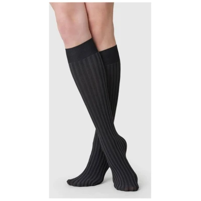 Swedish Stockings Kniestrümpfe Hilda aus Recycling-Material