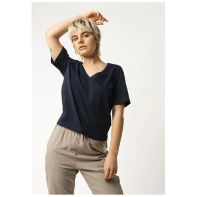T-Shirt Modell: Lali GOTS