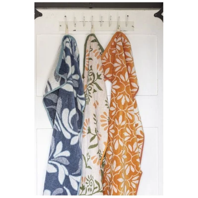 TRANQUILLO Badetuch aus Biobaumwolle, verschiedene Muster 70 x 140 cm (TEX117, TEX121, TEX125)