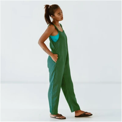 The Driftwood Tales Damen vegan Latzhose Grün