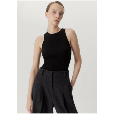 The Ultrasoft Wool Ribbed Tank Top - Black