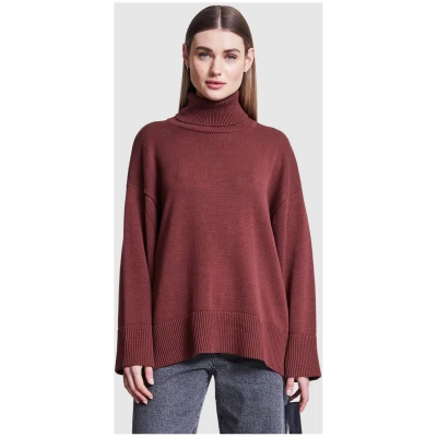 Turtleneck Mua