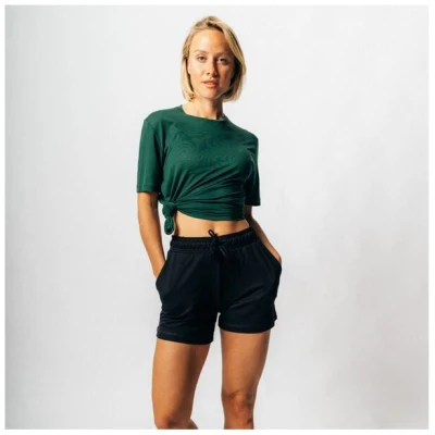 VIDAR Sport Sweatshorts für Damen aus 100% TENCEL Lyocell