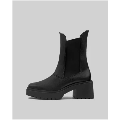 Vegan Grape Leather Squared Chelsea Boots Black