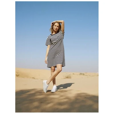 WOTE T-Shirt Kleid Streifen aus Organic Cotton
