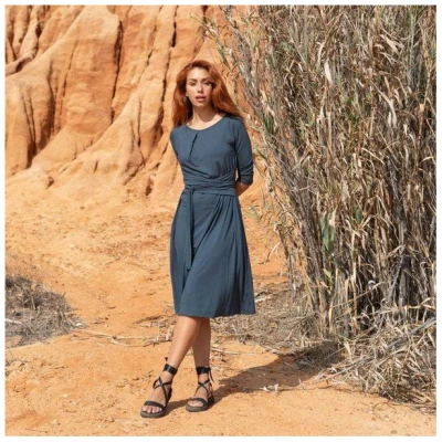 WiDDA berlin Wickelkleid in Rauchblau
