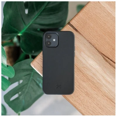Woodcessories iPhone Hülle BioCase aus Bio-Material mit Panzerglas
