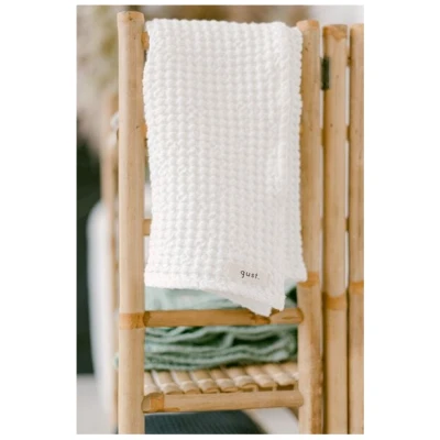 gust. Waffelhandtuch - Badetuch aus Leinen und Bio-Baumwolle - Bath towel - 70x140 cm