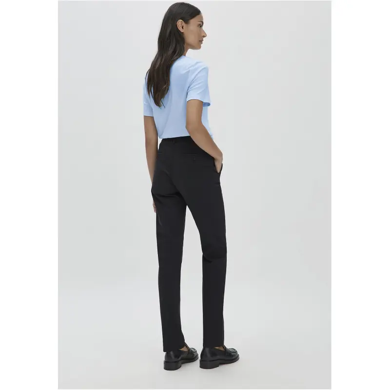 hessnatur Damen Chino Regular aus Bio-Baumwolle - schwarz - Größe 34