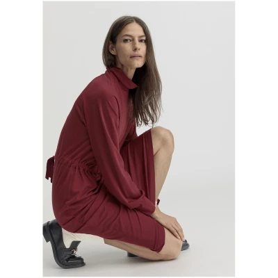 hessnatur Damen Jersey Kleid Midi Relaxed aus TENCEL™ Lyocell mit Bio-Baumwolle - rot - Größe 34