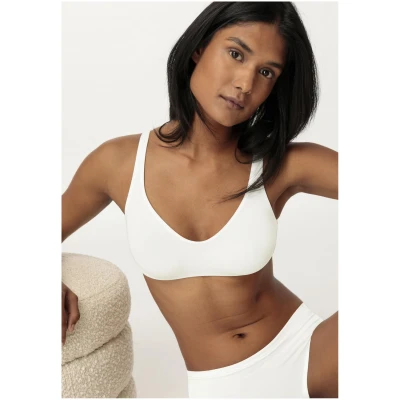 hessnatur Damen Soft BH PURE SENSE aus TENCEL™ Modal - weiß - Größe 34