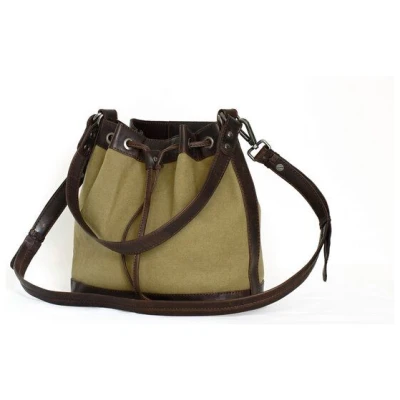 manbefair CANVAS BEUTELTASCHE MISSY in Olivegrün