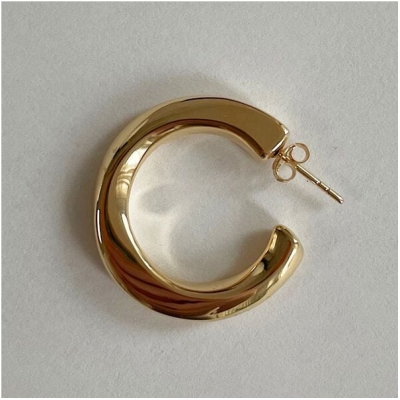 noemvri fashion label twisted Creole big